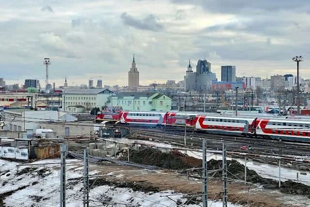 вид с Рижской эстакады, Южный парк отстоя и экипировки станции Николаевка