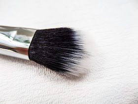 Tapered Duo Fibre Blush brush (C427) Crownbrush