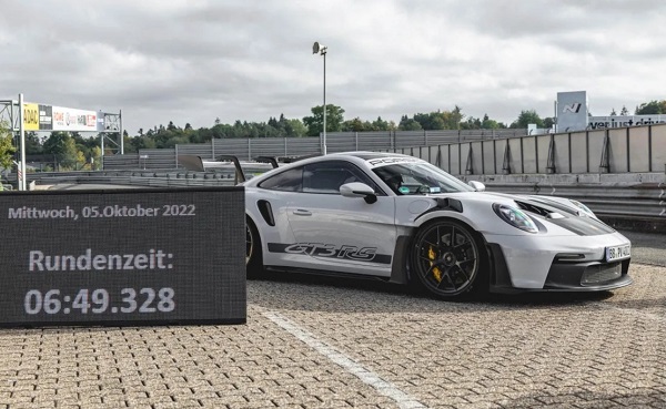 Porsche-911-GT3-RS-Infierno-Verde