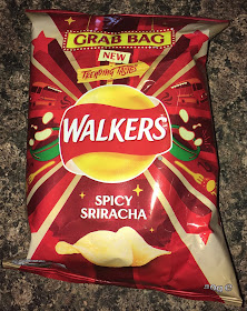 Walkers Spicy Sriracha Crisps
