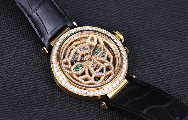 réplique Cartier Pasha de Cartier Montre ajourée sertie de diamants