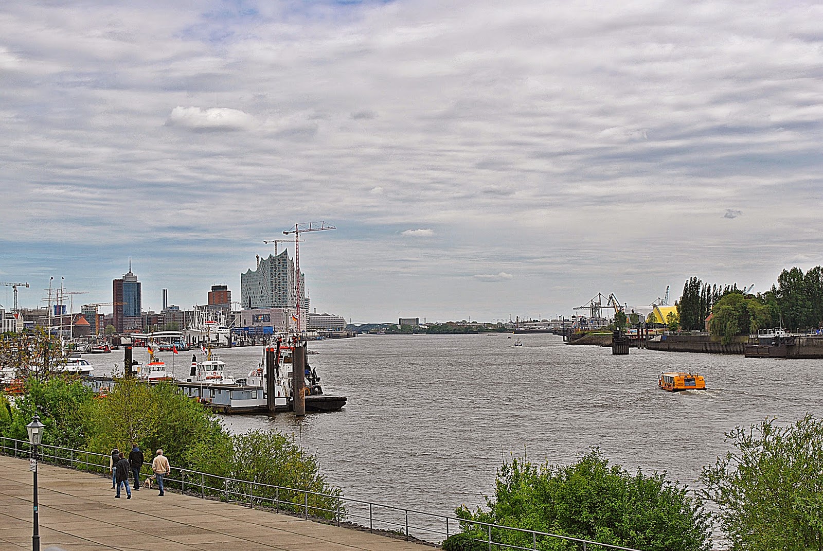 Hamburg, port