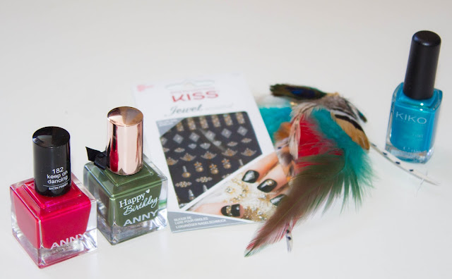 Make-up estival : kaki, magenta et une touche de turquoise