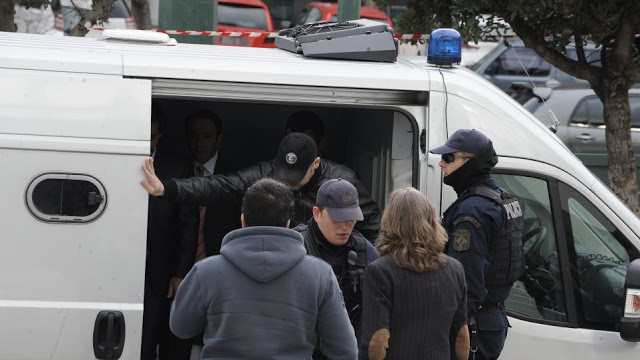 Εκπρόσωπος της ΕΛΑΣ: Σε μυστική τοποθεσία στην Ελλάδα φυλάσσονται οι δύο Τούρκοι πρώην κομάντος