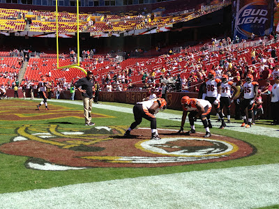 Cincinnati Bengals warming up before Redskins game at FedEx Field