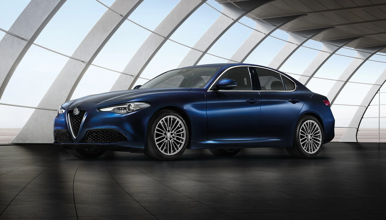 Alfa Romeo Giulia 2016 chính thức lộ diện