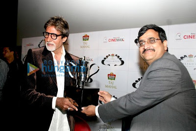 Amitabh Bachchan won The 'Taj Tareef' Award image