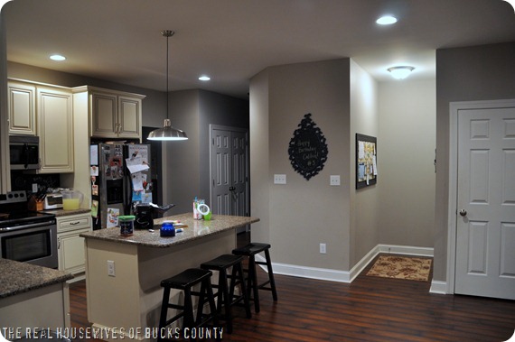Boring Kitchen No More! {Chevron Wall}