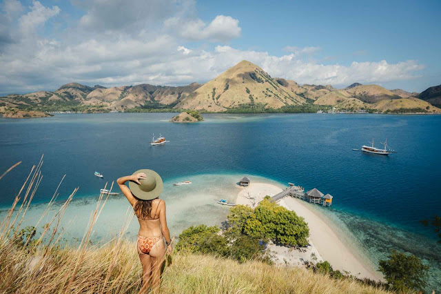 Unveiling the Beauty of World Paradise, Kelor Island Labuan Bajo