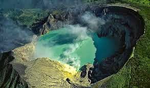 wisata kawah ijen