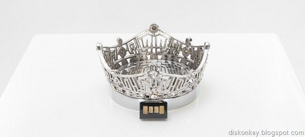 Miss America Crown USB flash drive