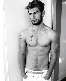 Alex Pettyfer 2012