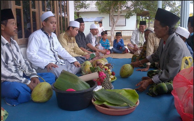 Sederet Tradisi Unik Maulid Nabi di Indonesia