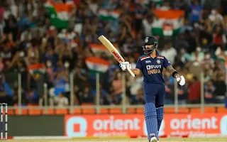 Virat Kohli 73* vs England Highlights