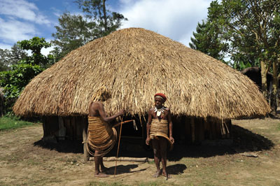 Wisata PapuaQ: Honai "Rumah Khas" - Papua