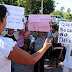 Pobladores de la colonia irregular Gregorio Sánchez se manifiestan en Palacio Municipal de Cancún
