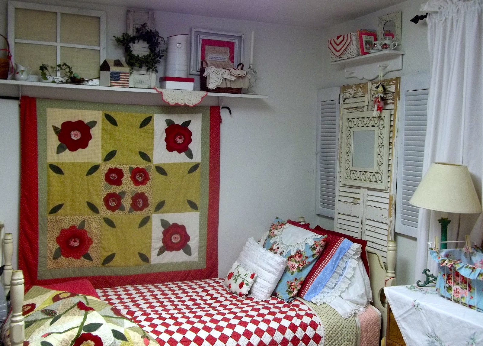 RED AND WHITE Sewing Room-Guest Room title=