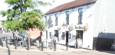 Wetherspoon's White Horse pub/restaurant in Brigg - picture on Nigel Fisher's Brigg Blog