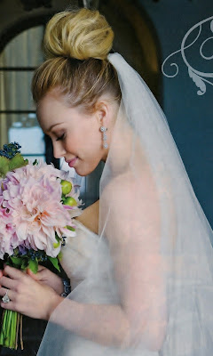 Hilary-glamorous-wedding-hair