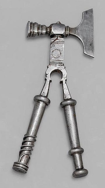 18th Century Combination Tool - French