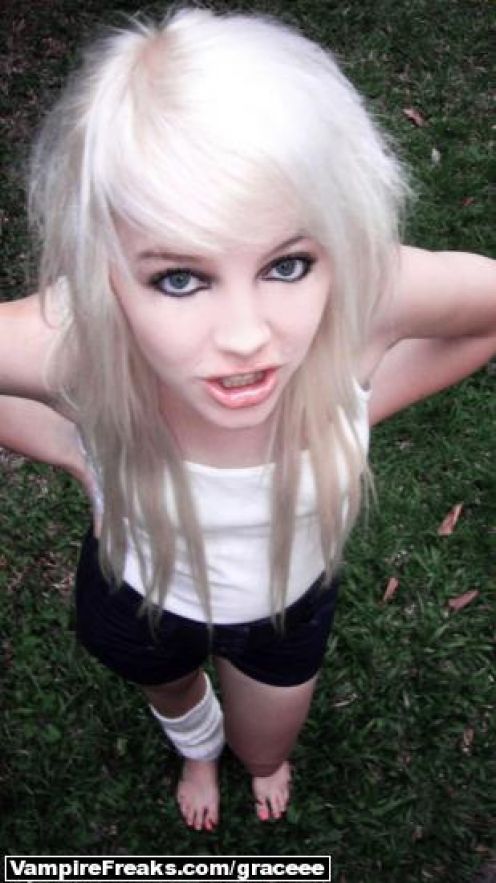 blonde hairstyles for girls. Long Blonde Emo Hairstyles For