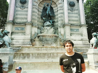 Fontaine Saint-Michel París