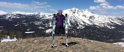 Skiing Sepulcher Mountain, Yellowstone National Park