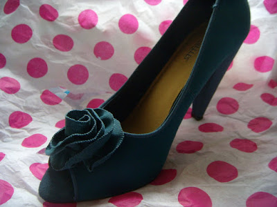 Fred and I found these delightful peacock blue satin peeptoes Seychelle 39s