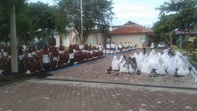 Bripka Rahmat Hidayat Isi Tausiah di SMA Negeri 1 Bireuen