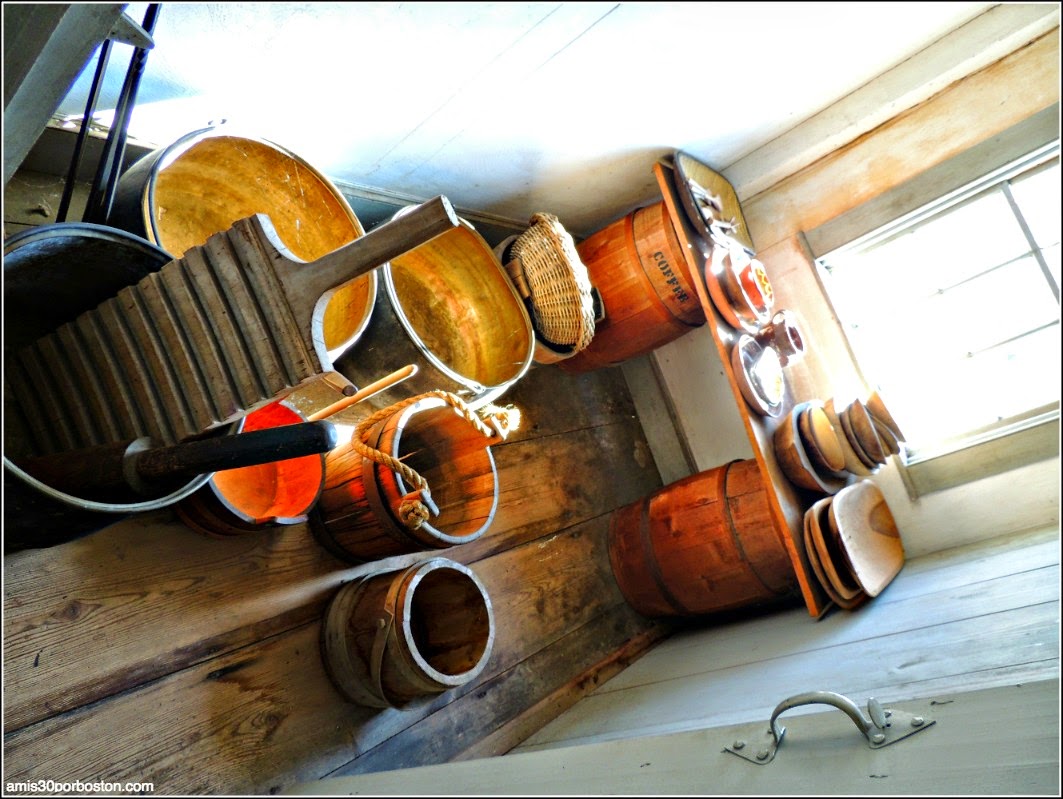 Interior de la Hartwell Tavern, Lincoln