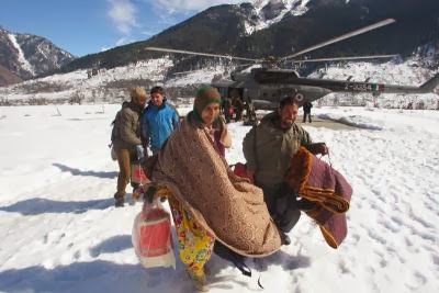 INDIA-WEATHER-WINTER-RESCUE