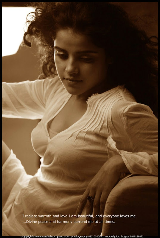 Piaa Bajpai Hot Photoshoot gallery pictures