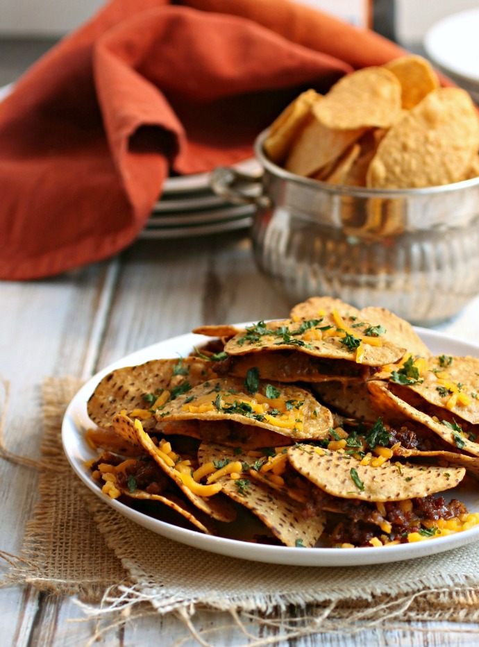 Recipe for sausage and cheese nacho sandwiches.