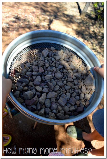 Fossicking for Gemstones in Rubyvale | How Many More Minutes?
