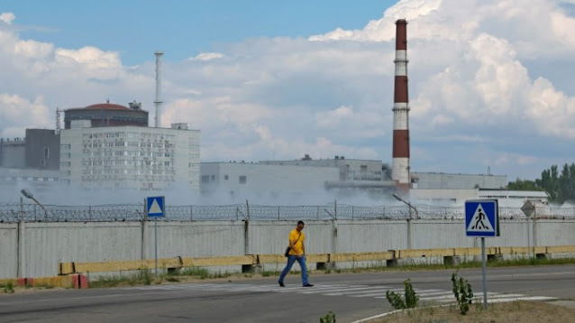 Russia Threatens to Close Zaporizhzhia Nuclear Power Plant If the Attack Continues