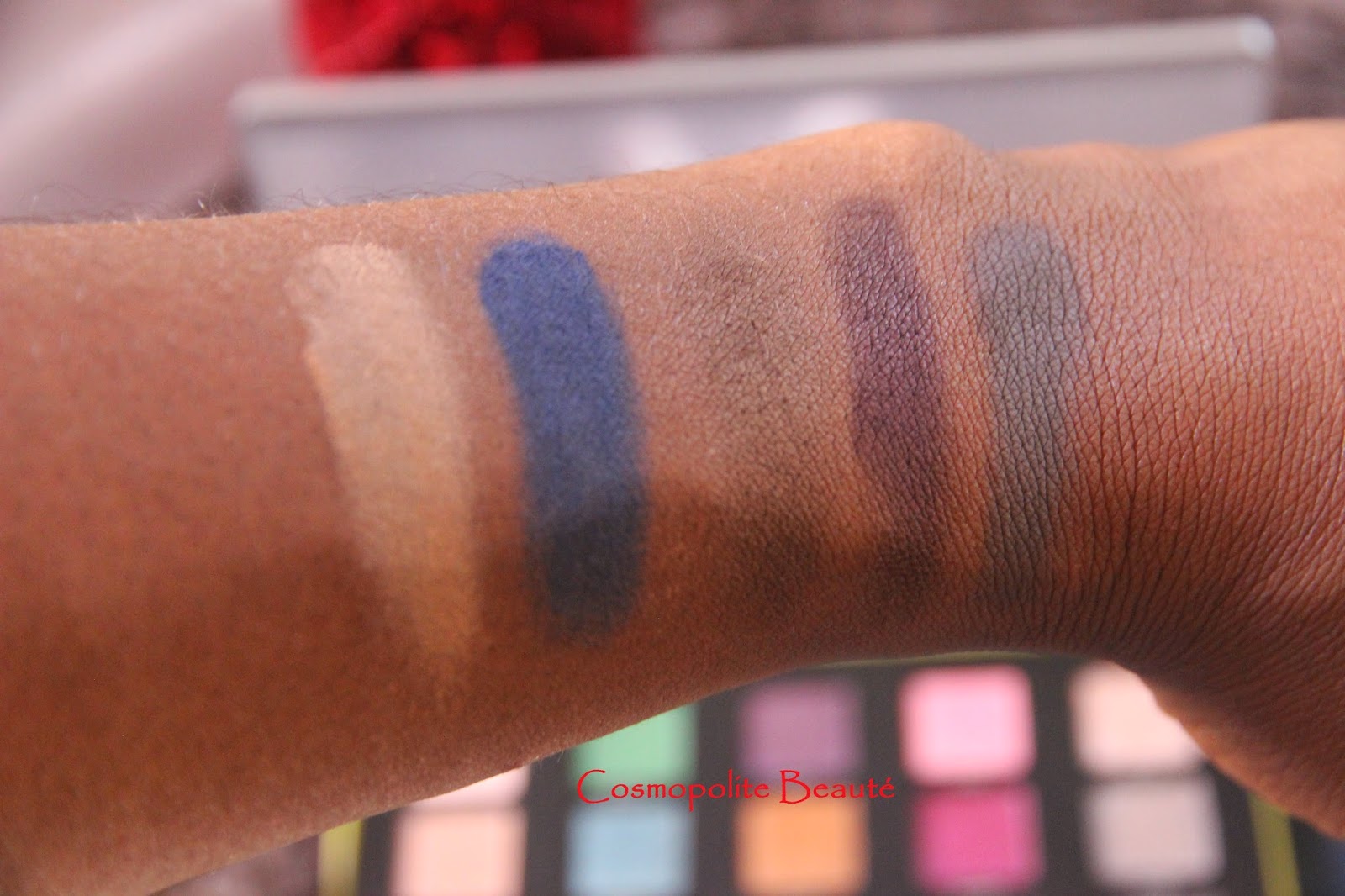 Uban decay, vice 3, swatch, maquillage, palette, fards à paupieres, eye shadow, make up, 