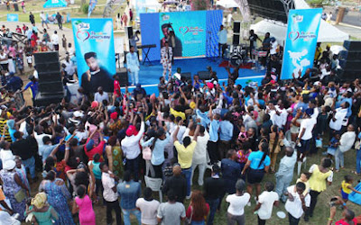 Mother's day: Kiss Daniel thrills fans at JJT stop in Lagos 