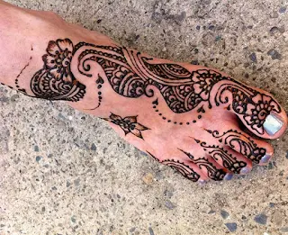 pakistani mehndi design foot 	 bridal mehndi design foot simple 	 simple mehndi design foot 2024 	 finger mehndi design foot 	 mehndi design foot and hand 	 mehndi design foot arabic