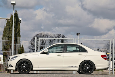 2009 Mcchip Mercedes C-Class White-Series