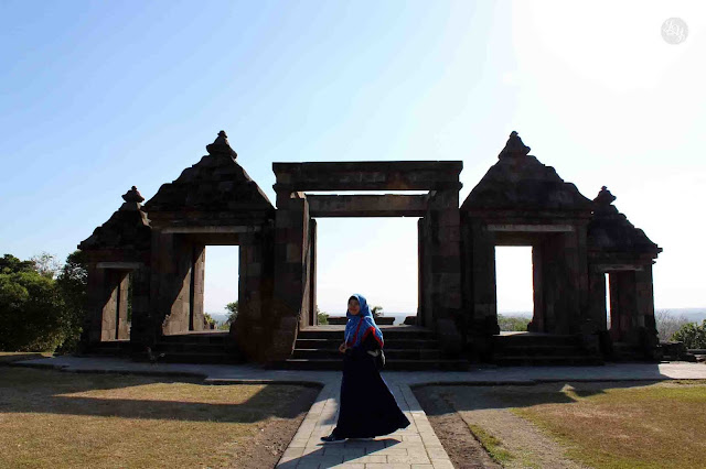 Candi Ratu Boko dan Senja