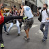 Dementes PETISTAS AGRIDEM COVARDEMENTE MANIFESTANTES EM FRENTE A PETROBRÁS