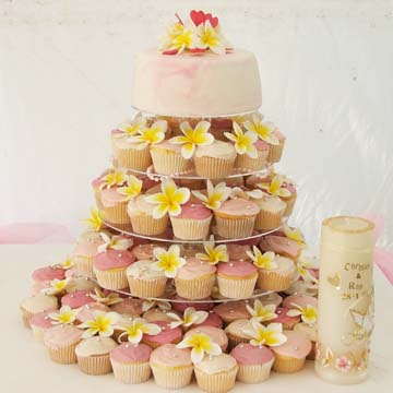 50 Customized cupcakes Mini bouquet Flower on top 1 mini tart on top