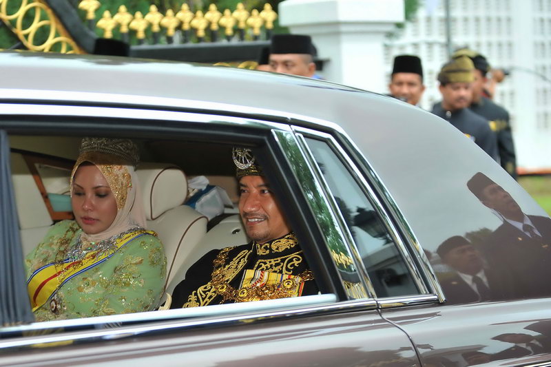 Gambar sekitar Kebarangkatan Pulang Baginda Sultan Mizan 