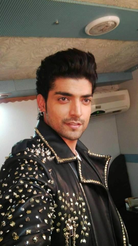 Gurmeet Choudhary HD Wallpapers Free Download