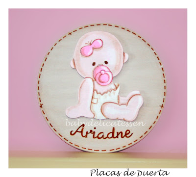 placa de puerta infantil bebita nombre Ariadne babydelicatessen