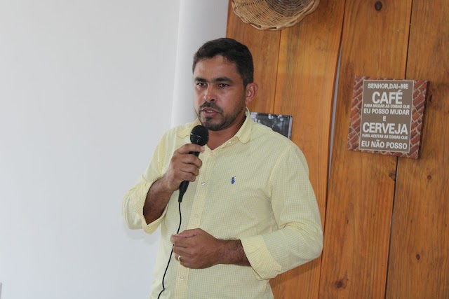 "Esse diálogo é de grande importância", afirma o prefeito eleito de Acajutiba, Jadiel Souza, em Encontro Regional em Alagoinhas