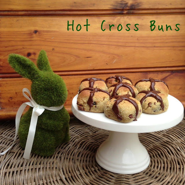  gluten free hot cross buns >> STARTS WITH CUPCAKES