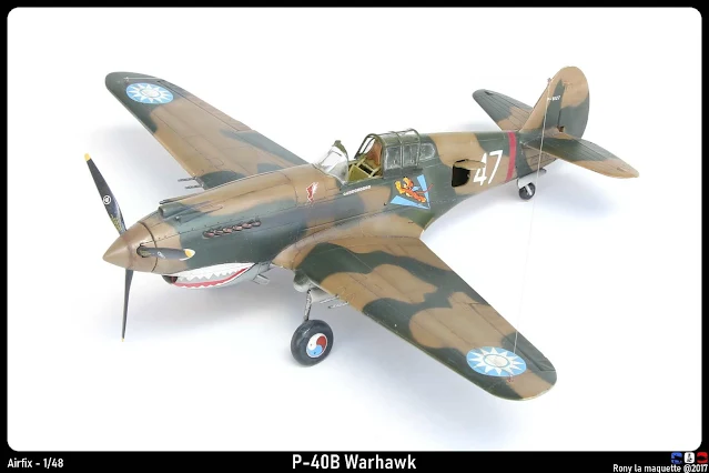 Maquette du P-40B Warhawk d'Airfix au 1/48.