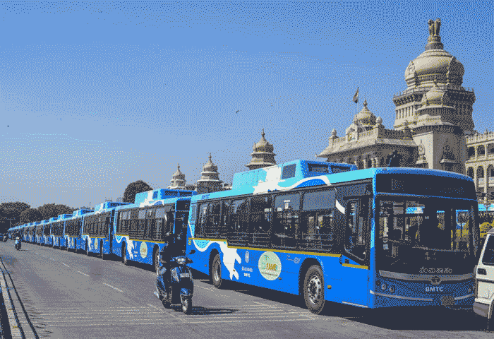 By April, 1,400 new electric buses will be inducted in BMTC: Karnataka CM , Bengaluru, News, New Electric Buses, Fagged Off, Chief Minister Siddaramaiah, BJP, Allegation, Criticism, Women, National.