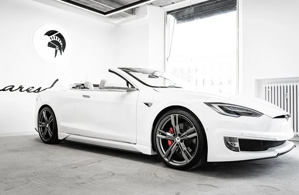 Tesla Model S descapotable Ares Design